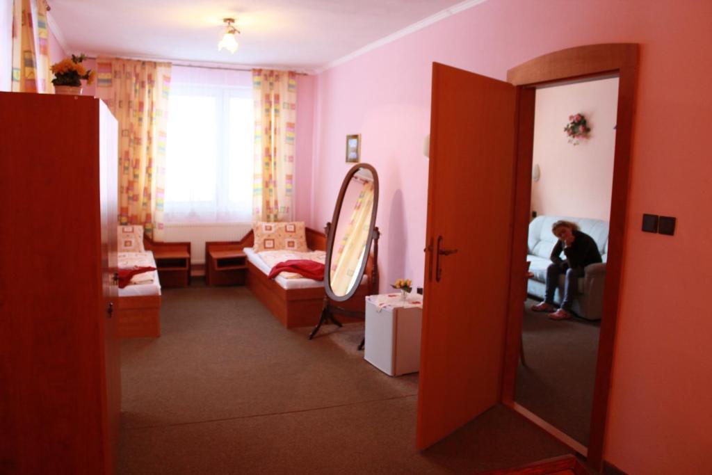 Garni Hotel Anne-Mary Piestany Ruang foto