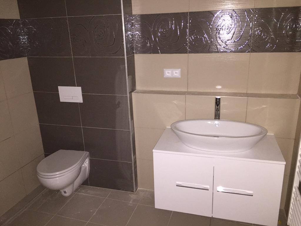 Garni Hotel Anne-Mary Piestany Bagian luar foto