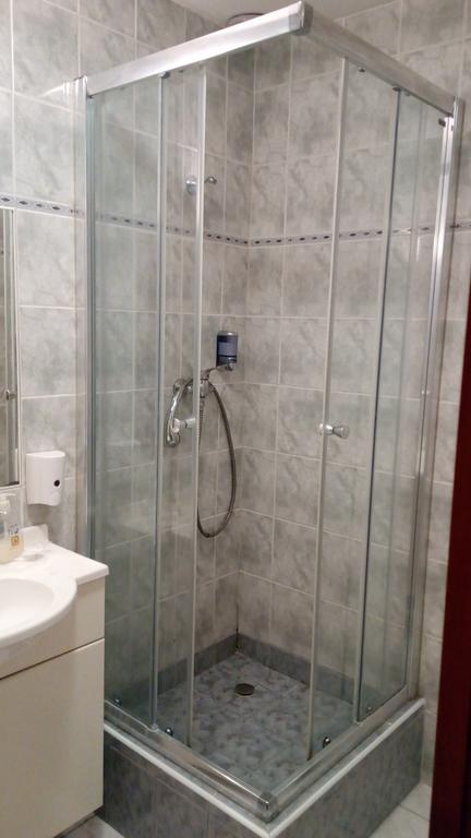Garni Hotel Anne-Mary Piestany Bagian luar foto